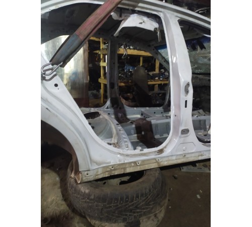 Порог со стойкой правый