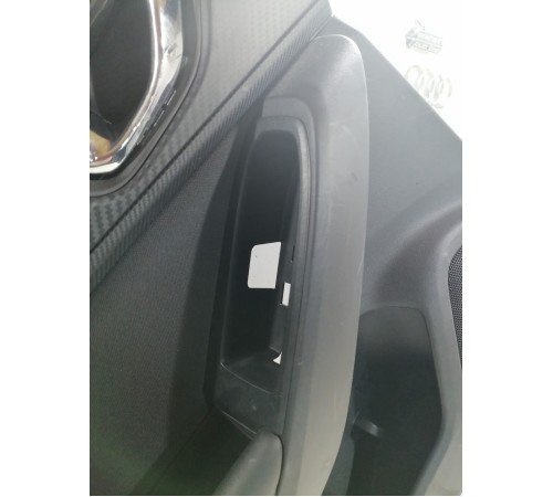 Обшивка двери задняя левая