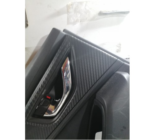 Обшивка двери задняя левая