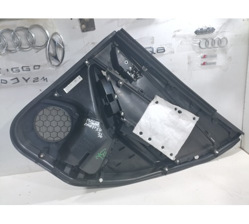 Обшивка двери задняя левая