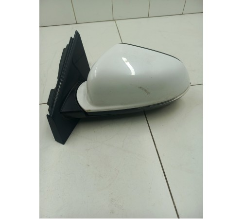 Зеркало заднего вида боковое левое