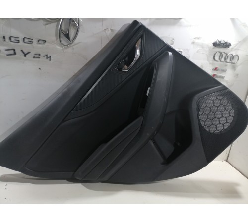 Обшивка двери задняя левая