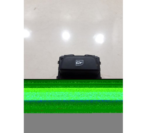 Кнопка отключения стеклоподъемников (передняя левая)