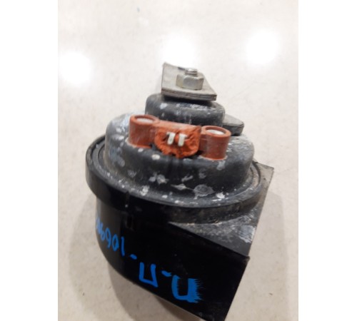 Звуковой сигнал(клаксон)