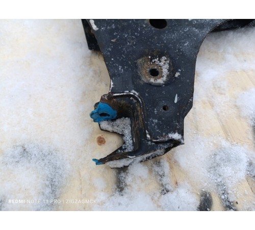 Балка подвески (подрамник) передняя