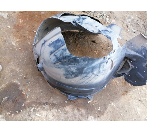 Локер (подкрылок) передний правый