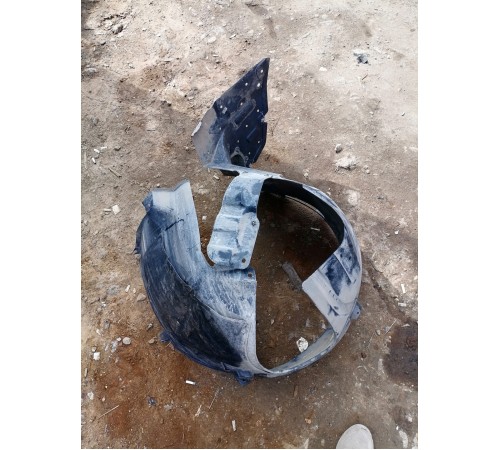 Локер (подкрылок) передний правый