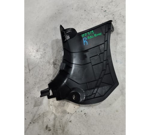 Обшивка передней стойки правая нижняя