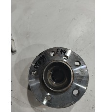 Ступица передняя правая