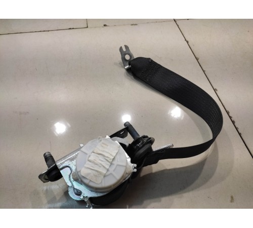 Ремень безопасности (задний, левый)