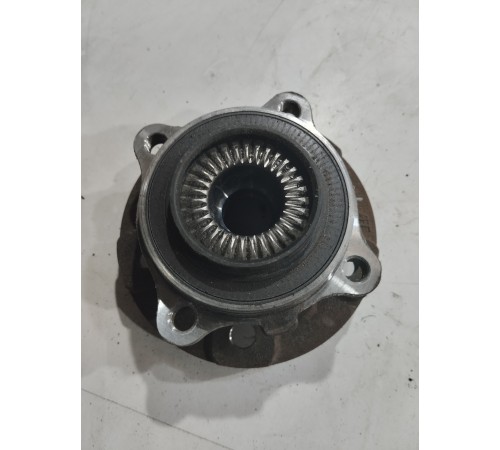 Ступица передняя правая