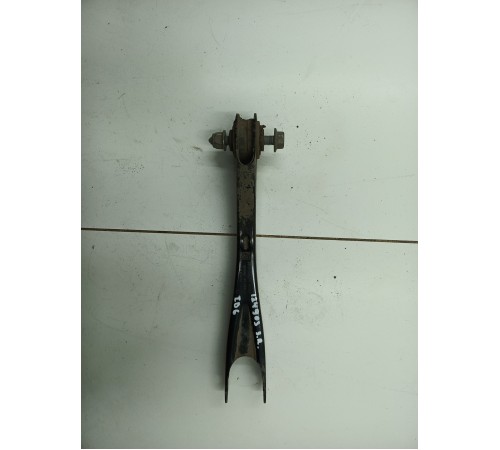 Рычаг задний правый