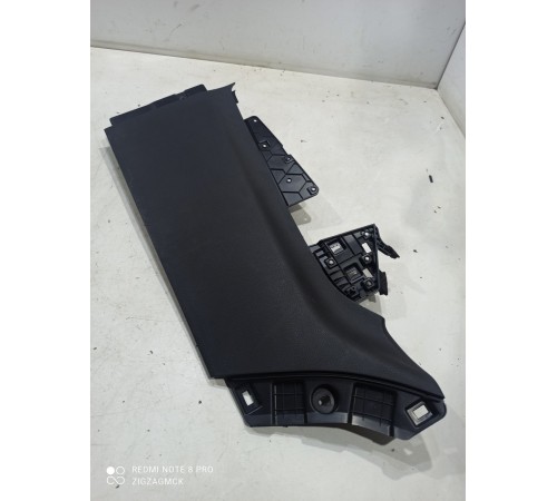 Накладка центральной консоли правая
