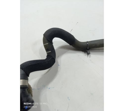 Патрубок охлаждения