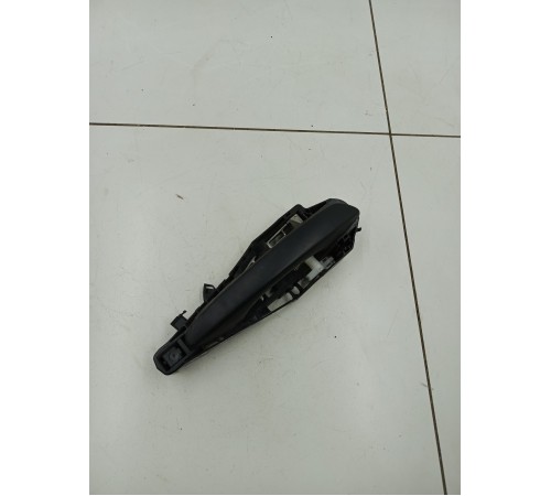 Ручка двери передняя правая