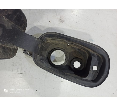 Лючок бензобака с крышкой