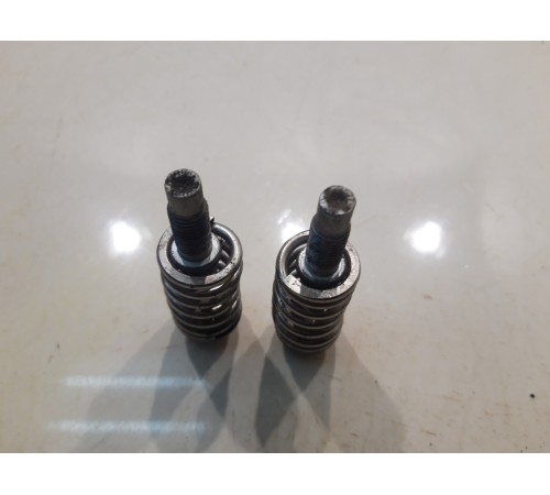 Комплект болтов соединения катализатора с глушителем(4 шт.)