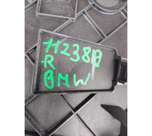 Накладка центральной консоли правая