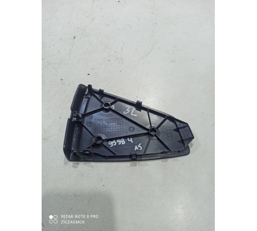 Накладка (пластик) салона задняя левая