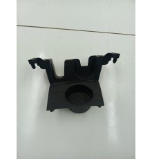 Подстаканник центральной консоли