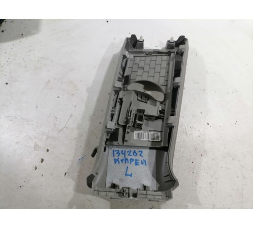 Обшивка центральной стойки левая верхняя