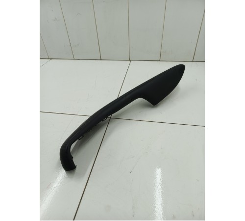 Подлокотник обшивки двери передний левый