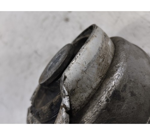 Рычаг подвески передний правый