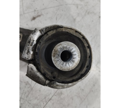 Рычаг подвески передний правый