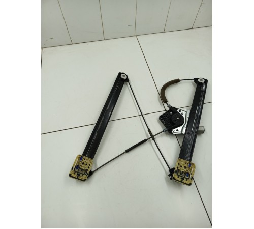 Стеклоподъемник двери передний левый