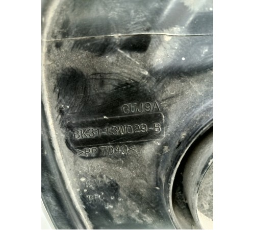 Фара передняя правая