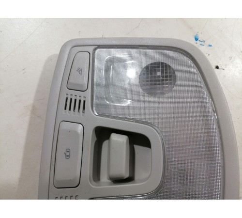 Плафон внутреннего освещения передний