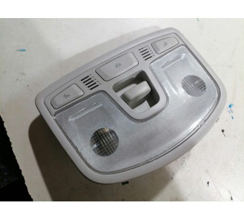 Плафон внутреннего освещения передний