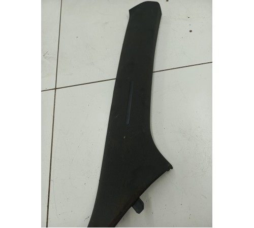 Обшивка стойки лобового стекла правая