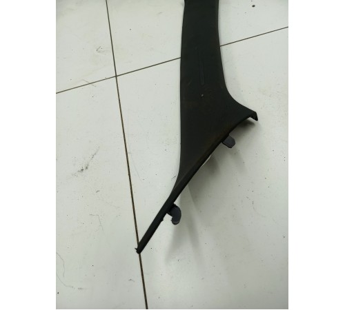 Обшивка стойки лобового стекла правая