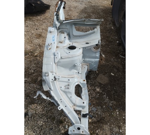 Лонжерон (четверть) передний правый