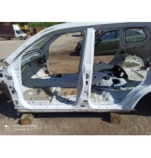 Порог со стойкой (передний левый)