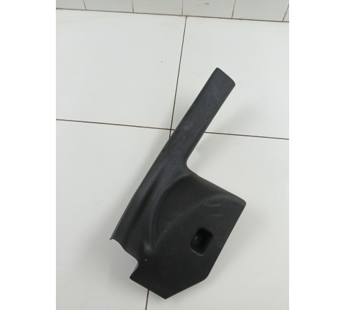 Накладка салона задняя левая