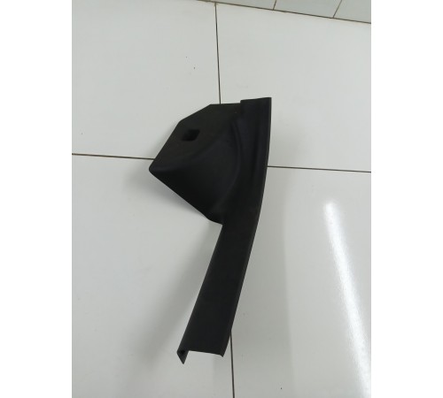 Накладка салона задняя левая