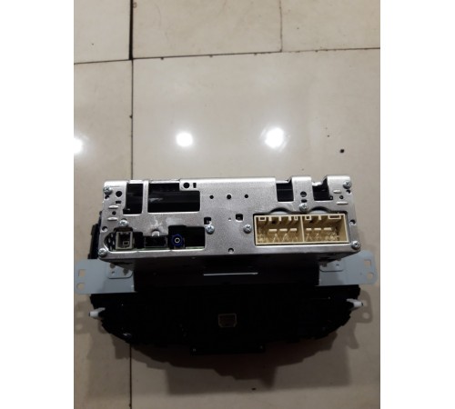 Магнитола (мультимедийный центр)