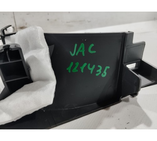 Накладка порога передняя левая