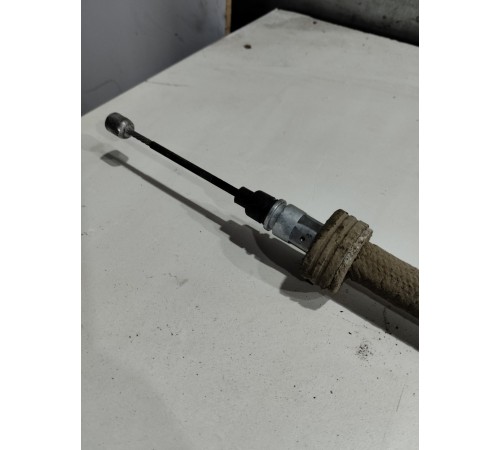 Трос ручного тормоза левый