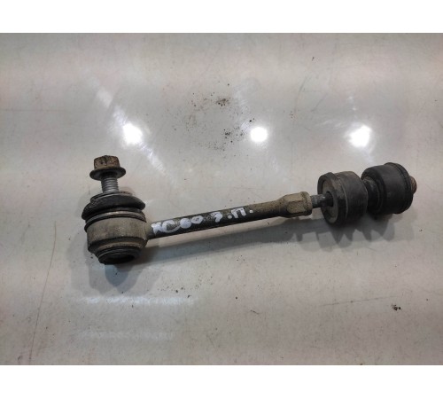 Стойка стабилизатора (задняя, правая)