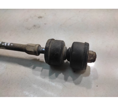 Стойка стабилизатора (задняя, правая)