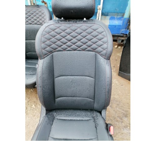 Сиденье переднее правое