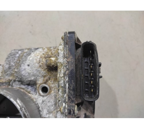 Дроссельная заслонка