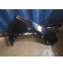 Крыло переднее правое