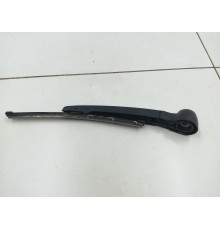 Поводок стеклоочистителя задний