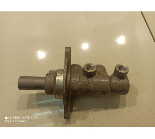 Главный тормозной цилиндр