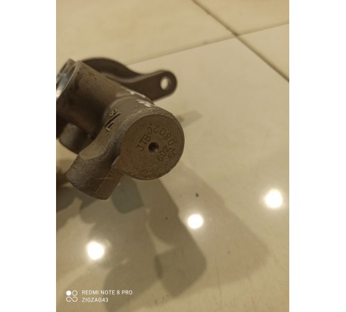 Главный тормозной цилиндр