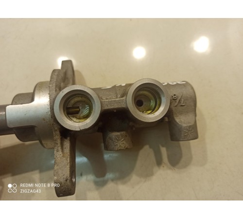 Главный тормозной цилиндр